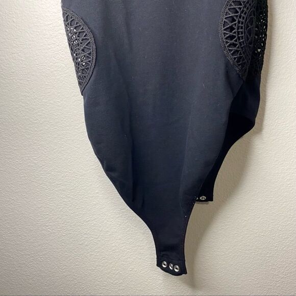 TopShop Crochet Cut-out Low Back Bodysuit - Picture 4 of 10